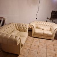 Divani Chesterfield