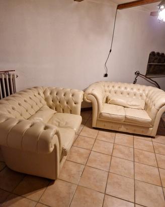 Divani Chesterfield