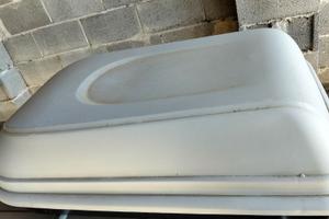 Guscio per auto Ford