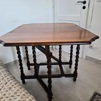 Tavolo pieghevole in rovere antico