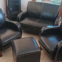 Set salotto/salottino 1 divano 2 poltrone e 1 puff