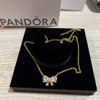 Collana con fiocco luminoso Pandora