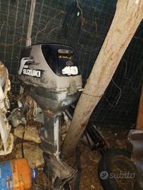 Johnson 25/35  suzuki 40 2 t