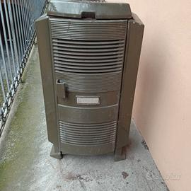 stufa a legna ghisa anni 50