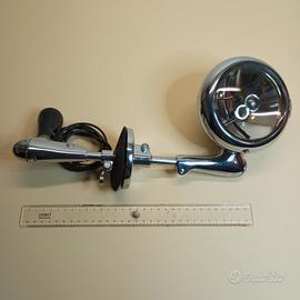 Faro brandeggiante per auto