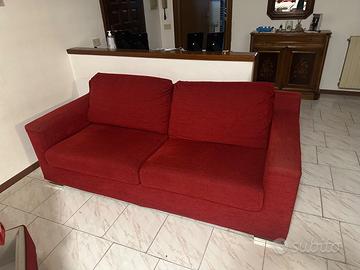 Divano 2 posti e pouf