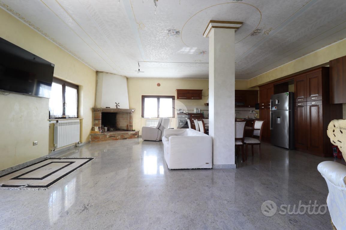 Casa – Città Sant'Angelo, San Martino Bassa - Vista 3