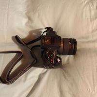 Fotocamera Panasonic Lumix G6 con obiettivo 14-45