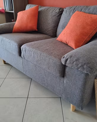 Divano Jysk NUOVO 2 posti 150cm