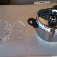 Pentola a pressione Lagostina