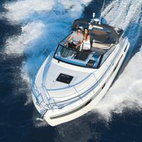 Barca a motore Bavaria S30 Open