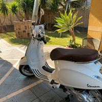 Vespa primavera 50