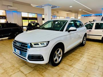 Audi Q5 2.0 TDI 190 CV S tronic QUATTRO Sport / LE