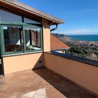 Appartamento in tipico borgo ligure Diano Marina