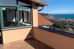 Appartamento in tipico borgo ligure Diano Marina