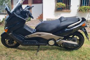 YAMAHA T-MAX 2004