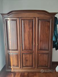 Armadio 3 ante in noce 