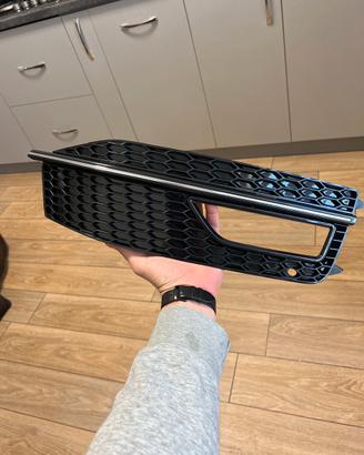 Griglia paraurti anteriore Audi A4 B8 / A5.