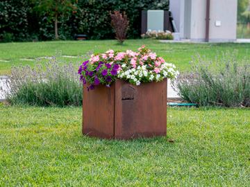 Fioriera quadrata Corten artigianale Made in Italy