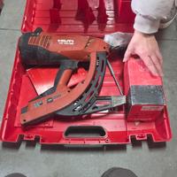 Attrezzi HILTI