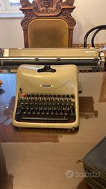 macchina da scrivere Olivetti lexicon 80