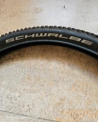 copertone schwalbe hurricane 27.5 225 come nuovo 