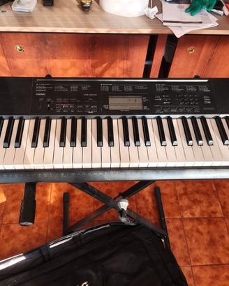 Tastiera Casio CTK-3200 con custodia e supporto