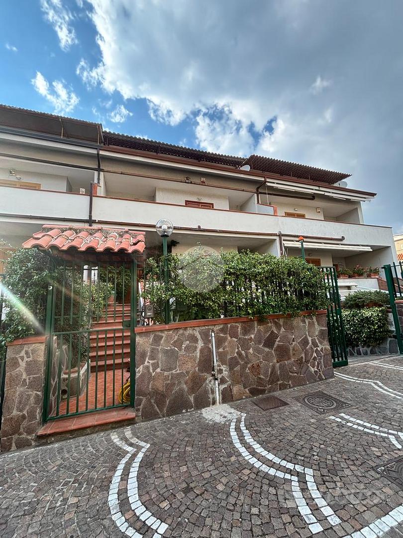 Casa – Pollena Trocchia, Rione Micillo, Napoli - Altro