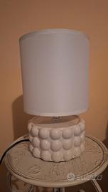 Lampada da comodino bianca