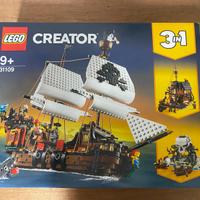 LEGO 31109 Pirate Ship