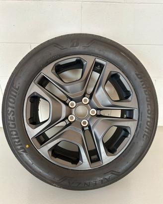 Cerchio Rav 4 GR Sport gommato nuovo