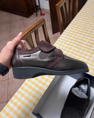 Scarpe Donna Hergos "Cultura e Benessere" – Nuove