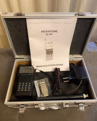 Icom IC-R1 – Ricevitore Scanner HF/V/U 0.1-1300