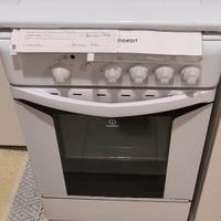 CUCINA  E FORNO A GAS