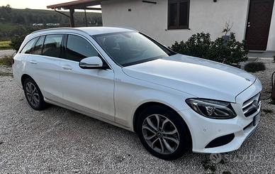 Mercedes c220 -4 MATIC