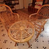 Poltrone e Tavolino in legno di bambù e vimini
