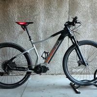 Olympia Performer 29"