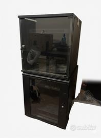 Coppia Armadi Rack a Muro Uprack ITH 19 6U, 60x60