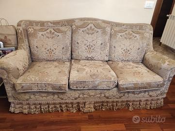 Divani salone  classico 