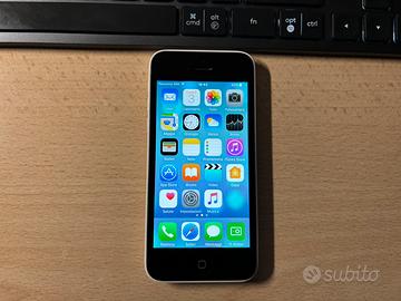 Apple iPhone 5C 8 GB