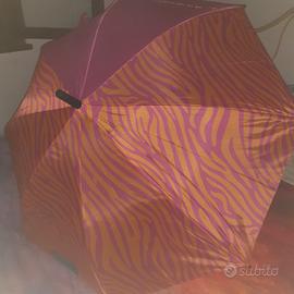 Ombrello grande Tigota'