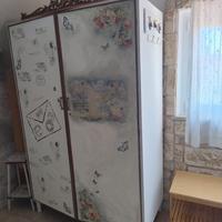 armadio a due ante in stile provenzale / shabby