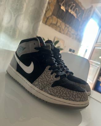 Jordan 1 MID Elephant print 40,5