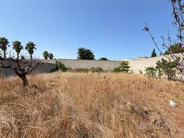 Terreno di 599 m² a Calimera