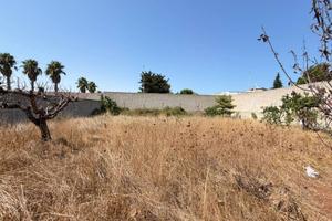 Terreno di 599 m² a Calimera