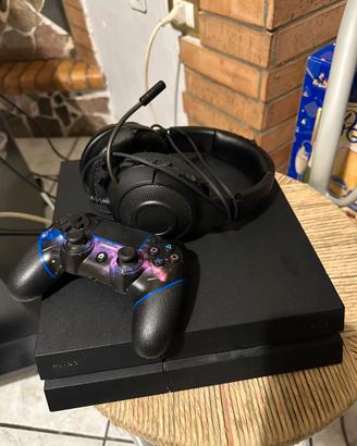 Ps4 + Pad + Cuffie Razer