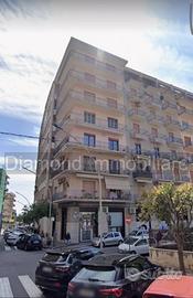Appartamento con garage ad Acireale centro
