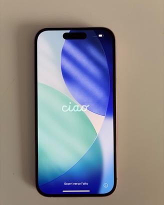 iPhone rosa chiaro 15 128 gb