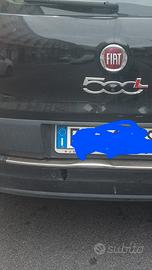 500l fiat di colore nero