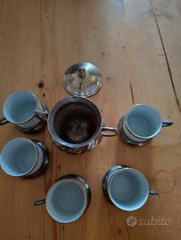 Cinque tazzine più zucchiera in peltro